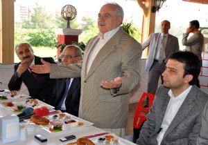 Gönül Dadaşlarla istişare etti